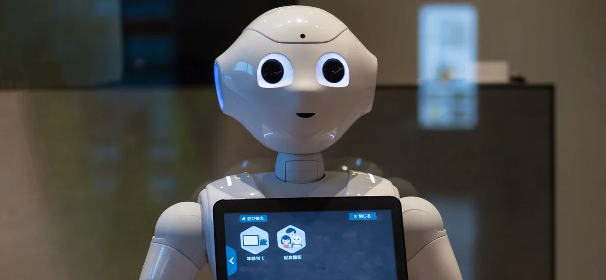 Real world example of Explanation based learning in AI - Smart Robots